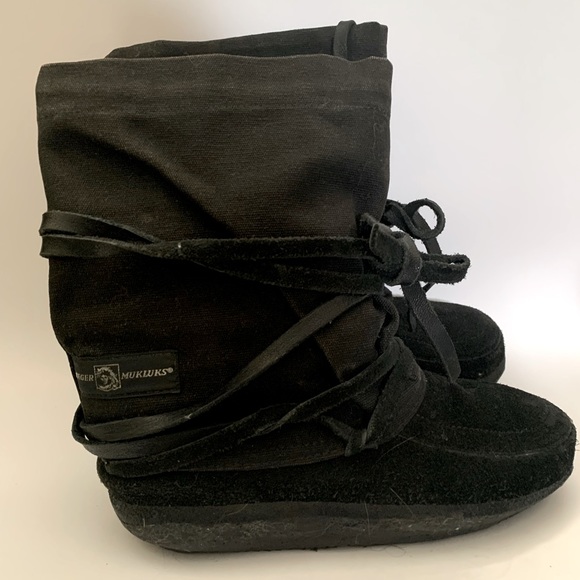 Steger Mukluk Black Leather Quetico Snow Winter Women's Moccasins Boots Size 7 - Picture 1 of 6